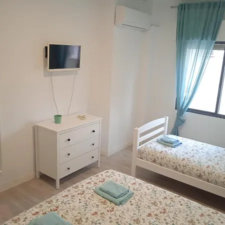 Apartamento Con Encanto 'larios Luxy' Apartment *